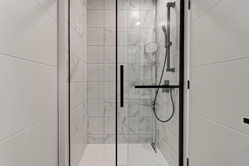 Salle de bains - 959 Rue Ange-Aimé-Lebrun, Beloeil, QC 