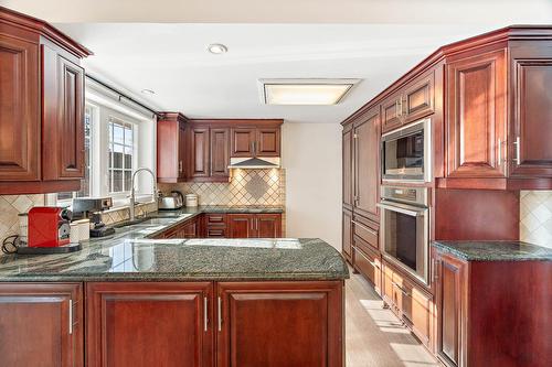 Cuisine - 316 London Drive, Beaconsfield, QC - Indoor Photo Showing Kitchen