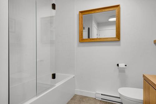 Salle de bains - 1770Z  - 1772Z Rue Du Manège, Sainte-Adèle, QC - Indoor Photo Showing Bathroom