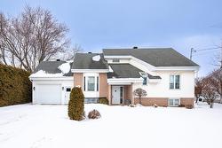 223 Rue Laurin  Napierville, QC J0J 1L0