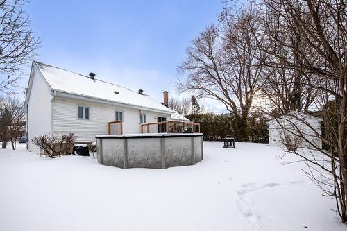 Cour - 223 Rue Laurin, Napierville, QC - Outdoor With Above Ground Pool