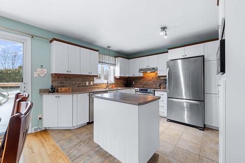 Cuisine - 223 Rue Laurin, Napierville, QC - Indoor Photo Showing Kitchen
