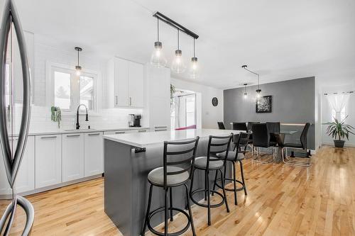 Cuisine - 160 Rue Charest, L'Assomption, QC - Indoor