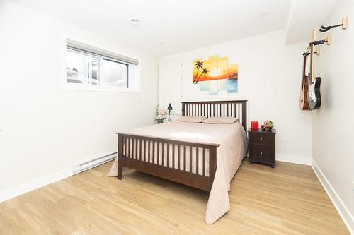 Chambre à coucher - 744 Rue Paul-Doyon, Boucherville, QC - Indoor Photo Showing Bedroom