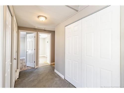 6 Roy St, Lincoln, NB 