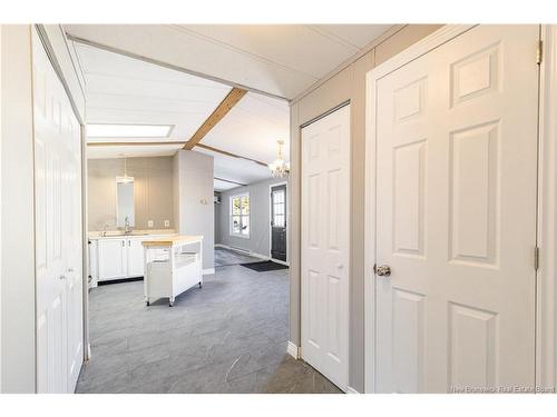 6 Roy St, Lincoln, NB 