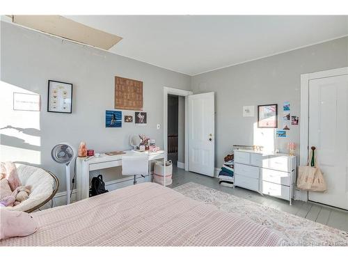 27 St James St, Sackville, NB 