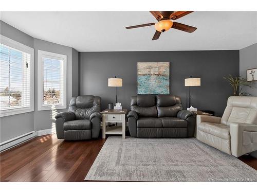 12 Des Sapin Crt, Dieppe, NB 