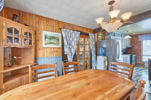 Salle à manger - 52 Ch. Charbonneau, Saint-Donat, QC - Indoor Photo Showing Dining Room
