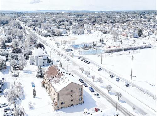 6-2079 Rue Schulz  Saint-Jérôme, QC J7Y 4L9