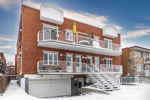 8844A Rue Basile-Routhier  Montréal (Ahuntsic-Cartierville), QC H2M 1T1