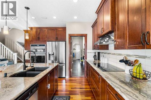 190 Sage Bank Grove Nw, Calgary, AB - Indoor Photo Showing Kitchen With Stainless Steel Kitchen With Double Sink With Upgraded Kitchen