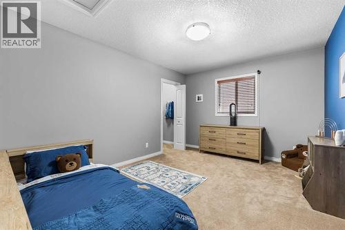 190 Sage Bank Grove Nw, Calgary, AB - Indoor Photo Showing Bedroom