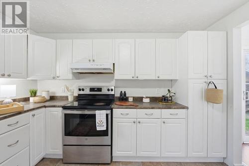 298 Hampton Rd, Sault Ste. Marie, ON - Indoor Photo Showing Kitchen