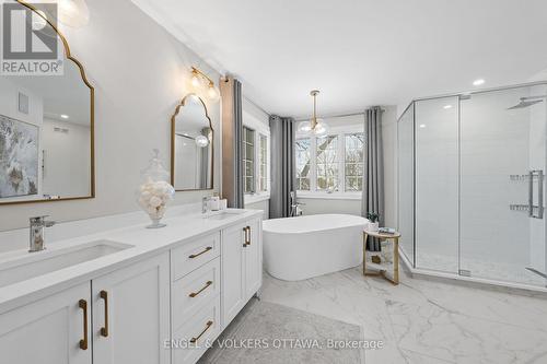 2 Eagle Chase Court, Ottawa, ON - Indoor Photo Showing Bathroom