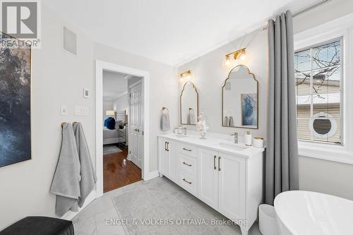 2 Eagle Chase Court, Ottawa, ON - Indoor Photo Showing Bathroom