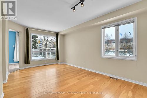 107 Jackman Terrace, Ottawa, ON - Indoor Photo Showing Other Room