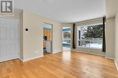 107 Jackman Terrace, Ottawa, ON - Indoor Photo Showing Other Room
