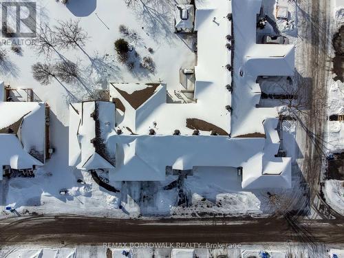 206 Oak Leaf Private, Ottawa, ON - Outdoor