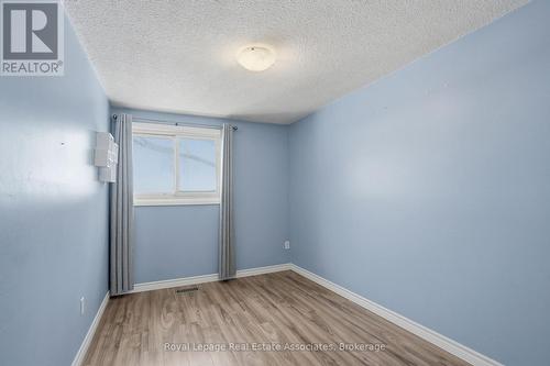 66A - 1460 Garth Street, Hamilton, ON - Indoor Photo Showing Other Room