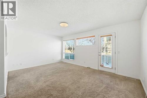 132 Royal Birch Mount Nw, Calgary, AB - Indoor Photo Showing Other Room