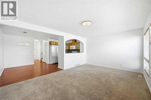 132 Royal Birch Mount Nw, Calgary, AB - Indoor Photo Showing Other Room