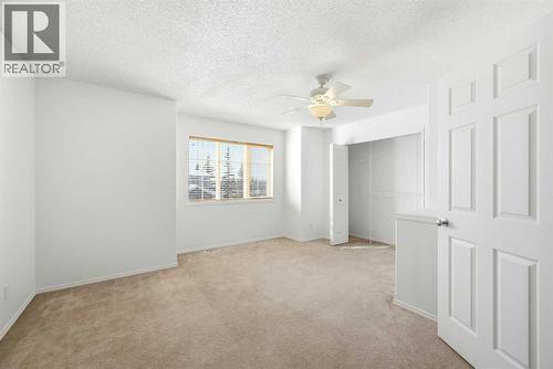 132 Royal Birch Mount Nw, Calgary, AB - Indoor Photo Showing Other Room