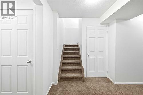 132 Royal Birch Mount Nw, Calgary, AB - Indoor Photo Showing Other Room