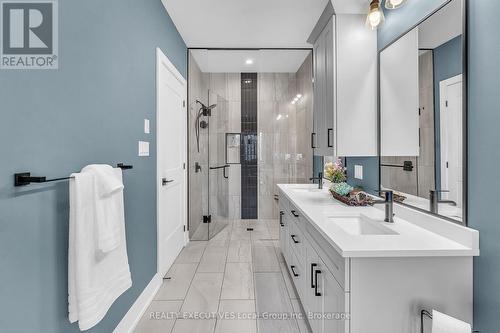 1070 Four Mile Lake Road, North Bay (Airport), ON - Indoor Photo Showing Bathroom