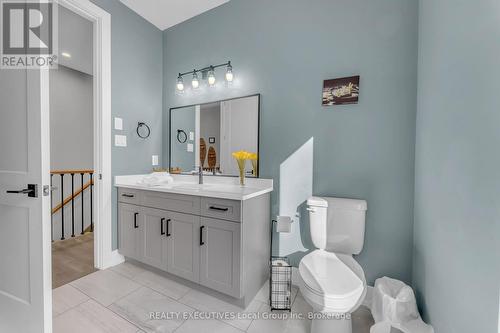 1070 Four Mile Lake Road, North Bay (Airport), ON - Indoor Photo Showing Bathroom