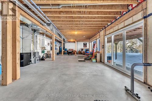 1070 Four Mile Lake Road, North Bay (Airport), ON - Indoor