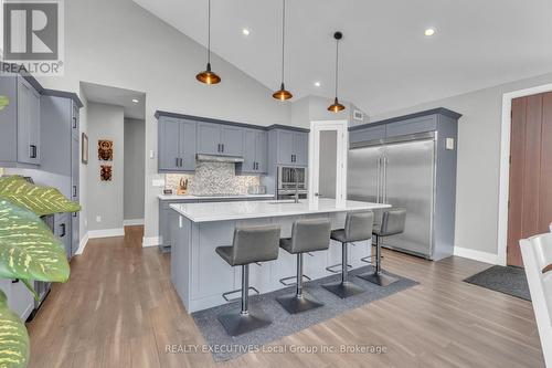 1070 Four Mile Lake Road, North Bay (Airport), ON - Indoor Photo Showing Kitchen With Upgraded Kitchen