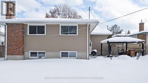 10 Manitou Street, North Bay (Ferris), ON - Outdoor