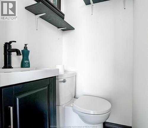 1041 Ottawa, Windsor, ON 