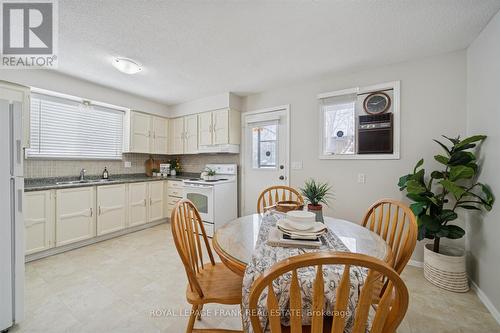 581 Grandview Street S, Oshawa (Donevan), ON - Indoor Photo Showing Dining Room