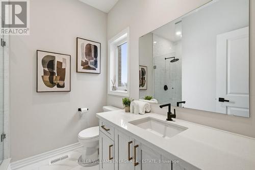 44 Priory Drive, Whitby, ON - Indoor Photo Showing Bathroom