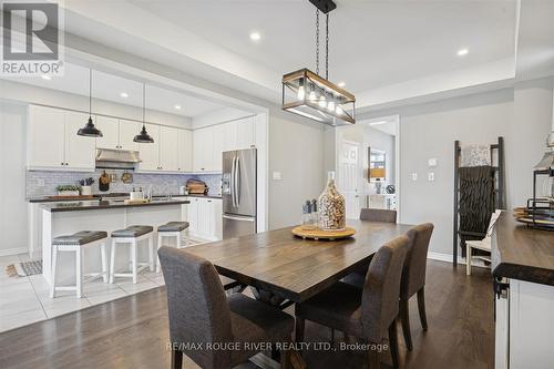 42 Doctor Archer Drive, Scugog (Port Perry), ON - Indoor Photo Showing Dining Room