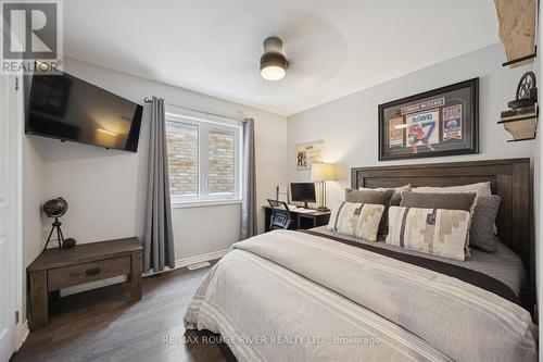 42 Doctor Archer Drive, Scugog (Port Perry), ON - Indoor Photo Showing Bedroom