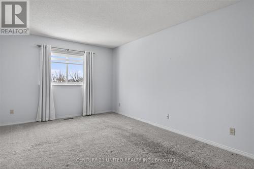 214A - 1099 Clonsilla Avenue, Peterborough (Otonabee Ward 1), ON - Indoor Photo Showing Other Room