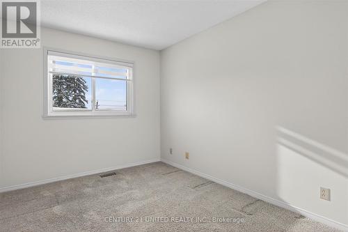 214A - 1099 Clonsilla Avenue, Peterborough (Otonabee Ward 1), ON - Indoor Photo Showing Other Room