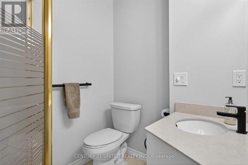 214A - 1099 Clonsilla Avenue, Peterborough (Otonabee Ward 1), ON - Indoor Photo Showing Bathroom