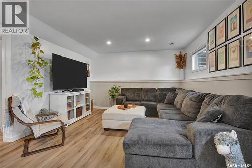 507 Wilkinson Crescent, Saskatoon, SK - Indoor Photo Showing Living Room