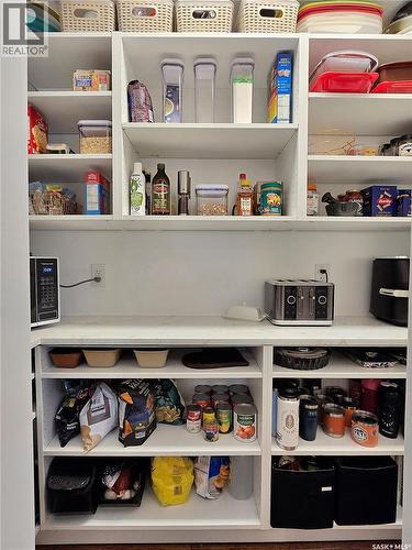 507 Wilkinson Crescent, Saskatoon, SK - Indoor With Storage