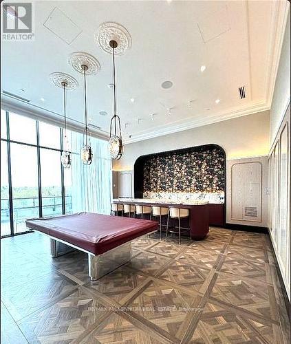 2006 - 10 Inn On The Park Drive, Toronto, ON - Indoor Photo Showing Other Room