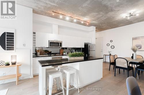 608 - 60 Bathurst Street, Toronto, ON - Indoor Photo Showing Other Room