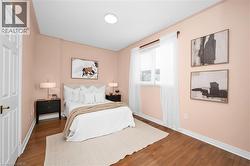 Main floor, walk-in closet and Ensuite - 