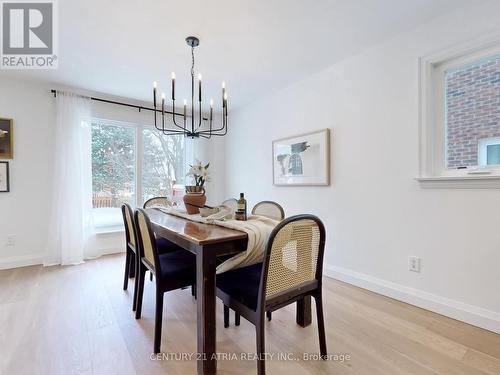 130 Major Buttons Drive, Markham, ON - Indoor Photo Showing Dining Room