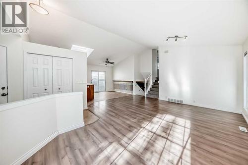 9875 Hidden Valley Drive Nw, Calgary, AB - Indoor
