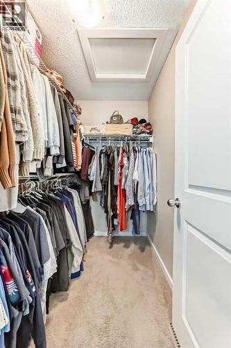 77 Marquis Common Se, Calgary, AB - Indoor With Storage