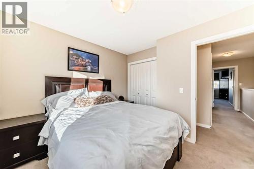 77 Marquis Common Se, Calgary, AB - Indoor Photo Showing Bedroom